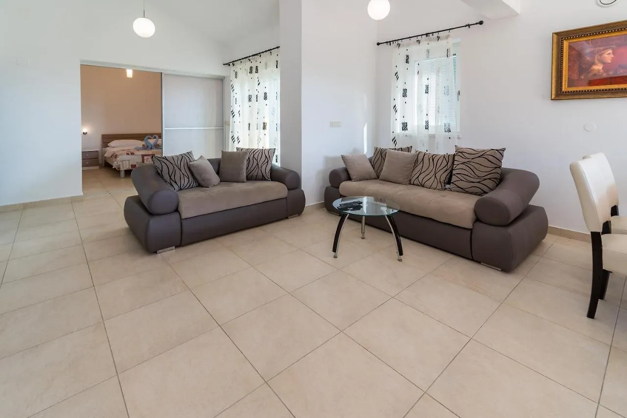 Apartments Salatic Krk Town